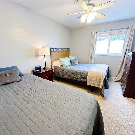 Beach Club Of Oscoda - The Lakeshore Cottage Екстериор снимка